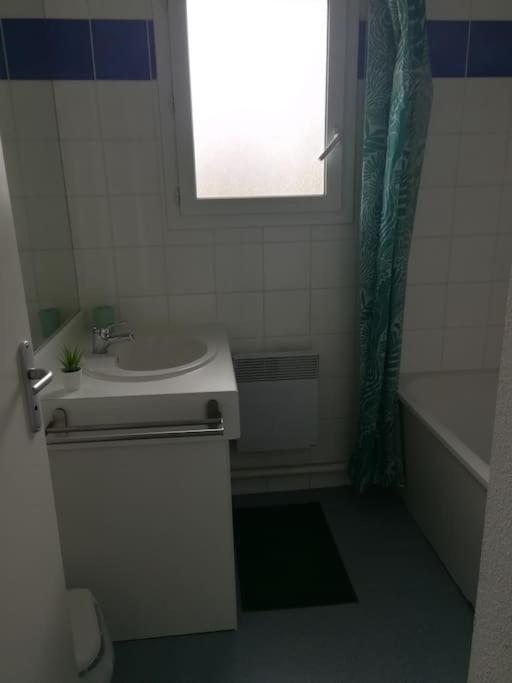 Maison 3 Chambres Avec Piscine Proche Plage Soulac-sur-Mer Exteriör bild